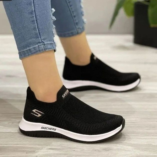 اسکیچرز جورابی بدون بند زنانه
